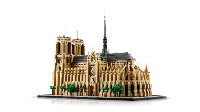 21061 Notre-Dame de Paris