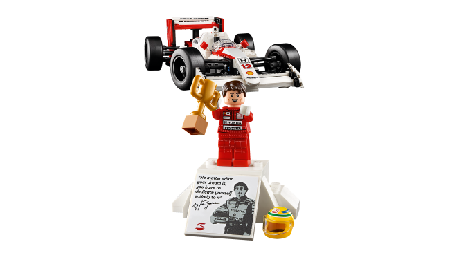 10330 McLaren MP4/4 un Ayrton Senna