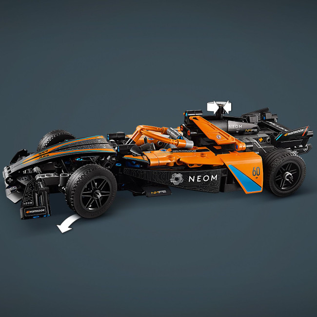 KK42169 NEOM McLaren Formula E Race Car