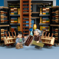 76439 LEGO Harry Potter TM Ollivanders™ ja Matami Malkinin kaavut