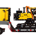 42175 LEGO Technic Kravas auto Volvo FMX un elektriskais ekskavators EC230